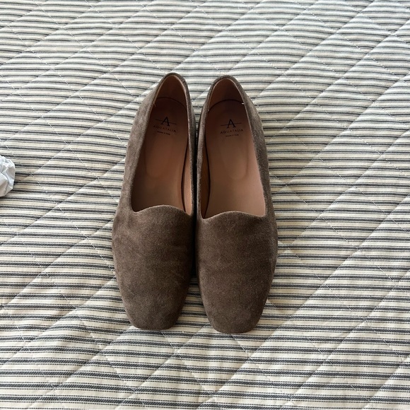 Like New. Aquatalia “Reanna”  suede slipper flat - Picture 4 of 7